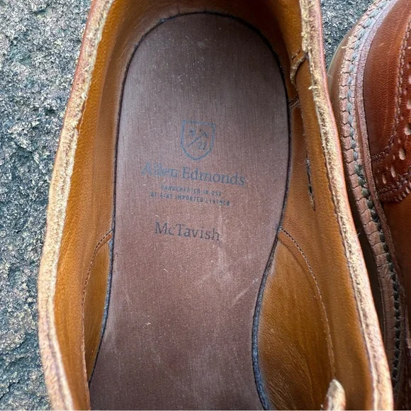 Allen Edmonds McTavish 9D Tan Leather Oxfords - Picture 12 of 15